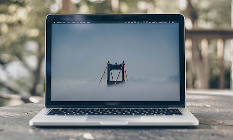 Online Meetings ben kolde unsplash