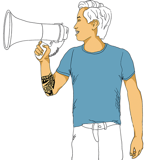 Ein Mann mit einem Mikrofon in der Hand